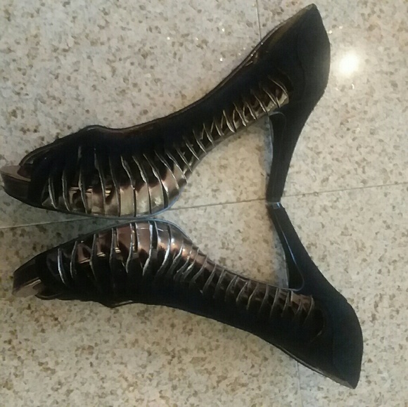 WOMEN’s CLOSET BUNDLE ITEMS TO SAVE ON SHIPPING UP TO 5POUNDS - Picture 4 of 7